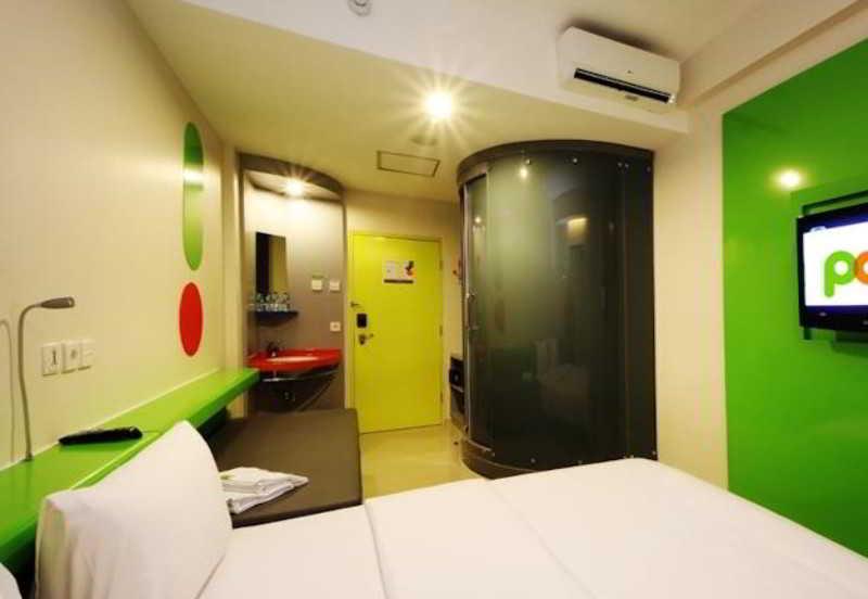 Pop! Hotel Tebet Jakarta Exterior photo